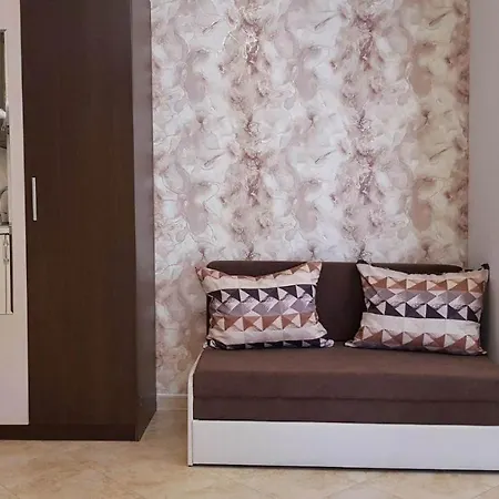 вълчеви 4* נסבר